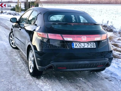 HONDA CIVIC 1.8 Sport