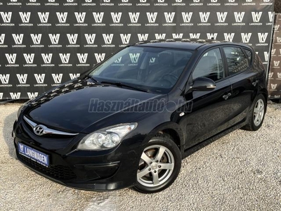 HYUNDAI I30 1.4 DOHC Classic Vezérlés cserélve. Levehető horog