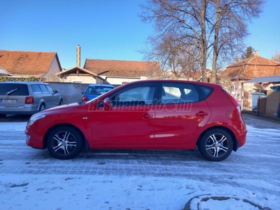 HYUNDAI I30 1.6 CRDi HP Premium