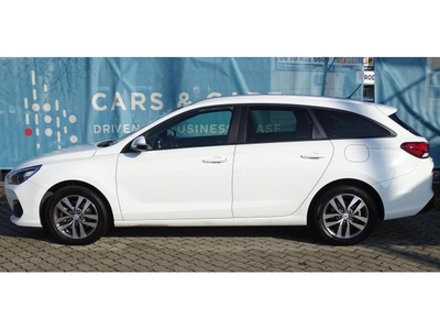 HYUNDAI I30 1.6 CRDi MP Comfort MO-i gépjármű/Garantált 62e km/Első tulajtól/ÁFÁ-S/Garanciával!