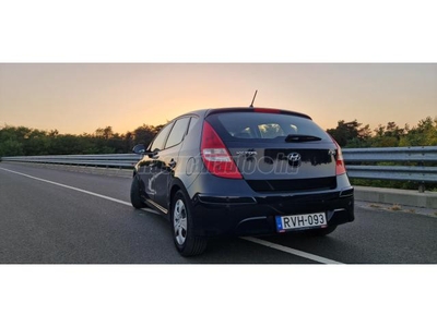 HYUNDAI I30 i30u CW 1.4 DOHC Life