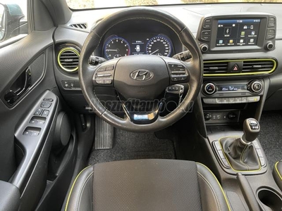 HYUNDAI KONA 1.0 T-GDi Premium Edition / Akár 1 Év Garancia!/ Mo-i!/ 1.Tulaj!/ Vezetett SZK!/ Balesetmentes!