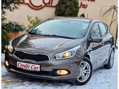 KIA CEE'D 1.4 CVVT EX Újszerű - 118.000Km - Végig Vez Szervizköny - 22 ÉVE CREDIT CAR