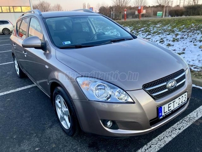 KIA CEE'D SW 1.4 LX Plus Magyarországi! 1 Tulajdonos! Digit klíma! Ülésfűtés! Gyári állapot! Szervizkönyv