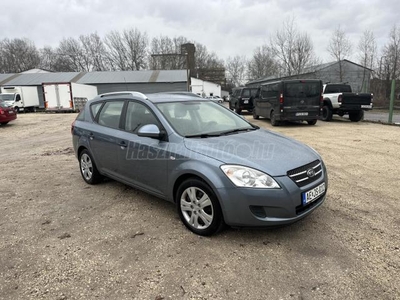 KIA CEE'D SW 1.6 CRDi EX (Automata)