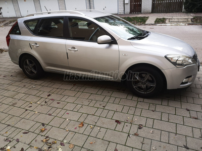 KIA CEE'D SW 1.6 CRDi EX EURO5