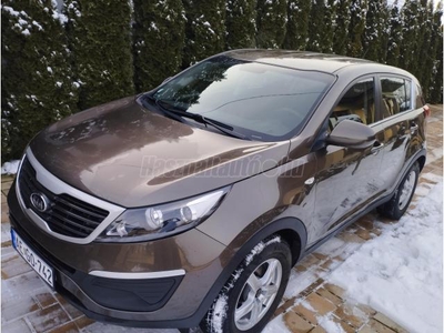 KIA SPORTAGE 1.7 CRDi LX 106EZKM!SZERVIZKÖNYV!TEMPOMAT!HOROG!8KERÉK!