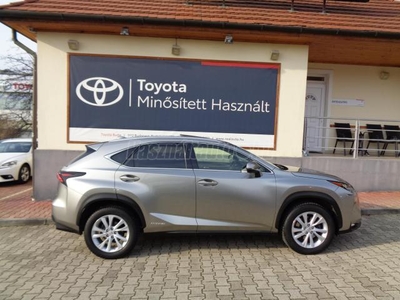 LEXUS NX 300h Executive CVT Sunroof