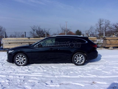 MAZDA 6 Sport 2.2 CD175 Revolution (Automata) Magyarországi leinformálható.F1 váltó.Levehető vonohorog.Frissen szervizelve