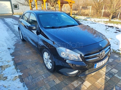 MERCEDES-BENZ A 180 (BlueEFFICIENCY) Urban