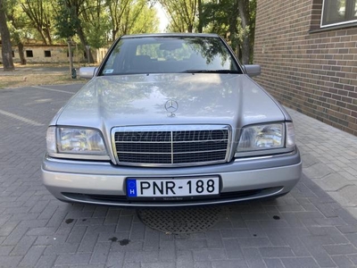 MERCEDES-BENZ C 180 Elegance ///AMG Monoblock II