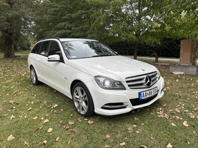 MERCEDES-BENZ C 200 T CDI BlueEFFICIENCY Avantgarde FACELIFT-XENON-NAVI-TEMPOMAT