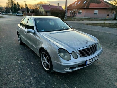 MERCEDES-BENZ E 220 CDI Classic (Automata)