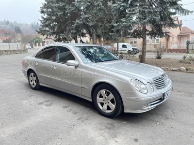 MERCEDES-BENZ E 240 Avantgarde ROZSDAMENTES!