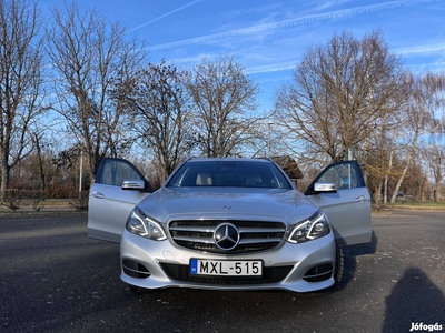 Mercedes-Benz E 250 Bluetec 4Matic T Avantgarde (Automata)