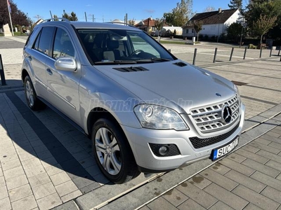 MERCEDES-BENZ ML-OSZTÁLY ML 300 CDI BlueEFFICIENCY (Automata) Szép állapot.Újabb modell !!!