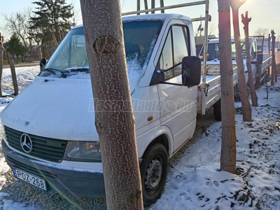 MERCEDES-BENZ SPRINTER 208 D 901.312 3.80-as Platóval.Friss műszakival