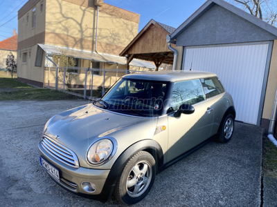 MINI MINI One 1.4