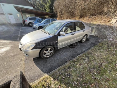 MITSUBISHI LANCER 1.6 Invite