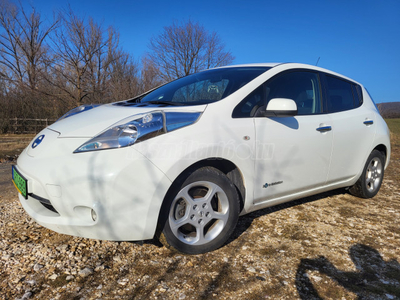 NISSAN LEAF Acenta 30 kWh (Automata)