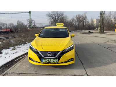 NISSAN LEAF Acenta 40kWh (Automata) Boltnál Taxi.azonnal munkába fogható