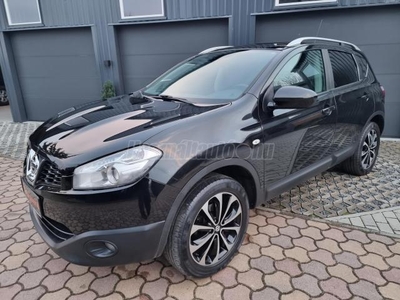 NISSAN QASHQAI 1.5 dCi i-Way PANORÁMA TETŐ. 18 COLLOS ALUFELNIK. MAKULÁTLAN ÁLLAPOT!