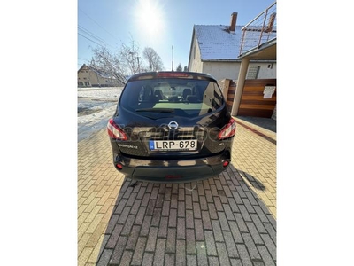 NISSAN QASHQAI+2 2.0 dCi Tekna 4WD