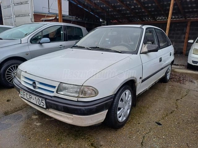 OPEL ASTRA F 1.4 GLS