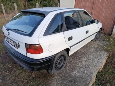 OPEL ASTRA F 1.6 GL