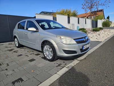 OPEL ASTRA H 1.4 Enjoy