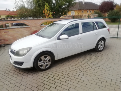 OPEL ASTRA H 1.7 CDTI Essentia