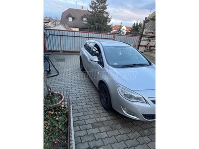 OPEL ASTRA J Sports Tourer 1.7 CDTI Enjoy