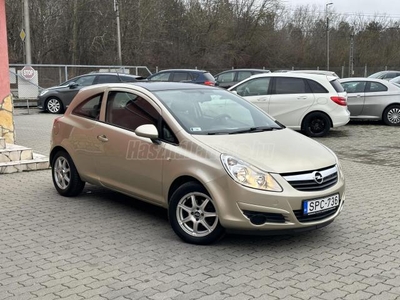 OPEL CORSA D 1.0 Enjoy COLOR 15K JÓGUMI SZERVÓ HIFI ISOFIX 140EKM SZÉP ÁLLAPOT