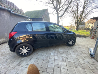 OPEL CORSA D 1.2 Cosmo