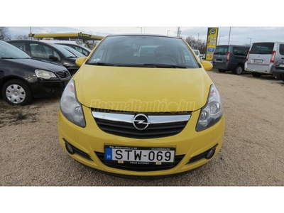 OPEL CORSA D 1.4 111 Years TEMPOMAT. ÜLÉS ÉS KORMÁNYFŰTÉS.ÜVEGTETŐ