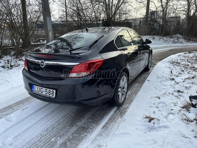 OPEL INSIGNIA 2.0 CDTI Cosmo