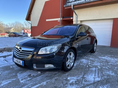 OPEL INSIGNIA Sports Tourer 2.0 CDTI Sport Bi-Xenon/Panorama/Infinity