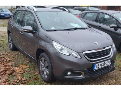 PEUGEOT 2008 1.2 PureTech Active