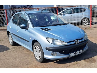 PEUGEOT 206 1.1 Presence IGÉNY ESETÉN FRISS MŰSZAKI VIZSGA!!