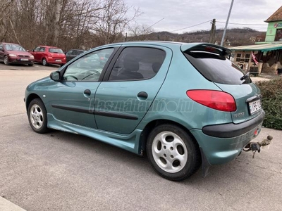 PEUGEOT 206 1.4 Color Line SOK MŰSZAKI!!! ÚJ GUMIK-V.HOROG