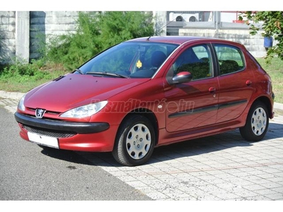 PEUGEOT 206 1.4 Riviera MAGYARORSZÁGI! NAPI HASZNÁLATBÓL! FRISS MŰSZAKI!