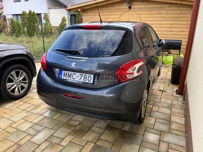 PEUGEOT 208 1.2 VTi Urban Soul