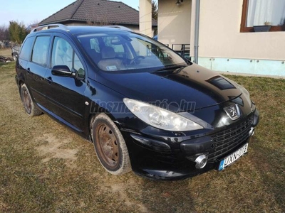 PEUGEOT 307 2.0 HDi Premium