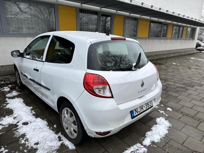 RENAULT CLIO III 1.5 dCi Société