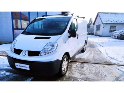 RENAULT TRAFIC 2.0 dCi L2H1P2 HA JÓT ÉS SZÉPET AKAR!