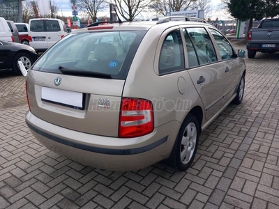 SKODA FABIA Combi 1.4 16V Elegance Mo-i