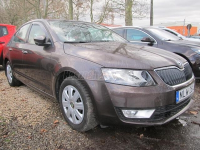 SKODA OCTAVIA 1.2 TSI Ambition Magyarországi 1 tulaj 90000km Pajzs