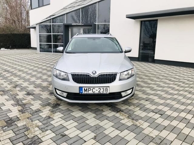 SKODA OCTAVIA 1.4 TSI Active Magyarországi! Végig vezetett szervizkönyv!