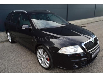 SKODA OCTAVIA Combi 2.0 TFSI RS SVÁJCI SZÁRMAZÁS!!