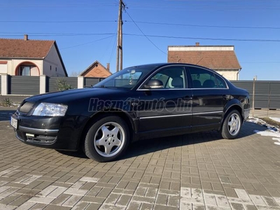 SKODA SUPERB 2.5 V6 TDI L&K Tiptronic ic Laurin & Klement felszereltség 2. tulajdonos